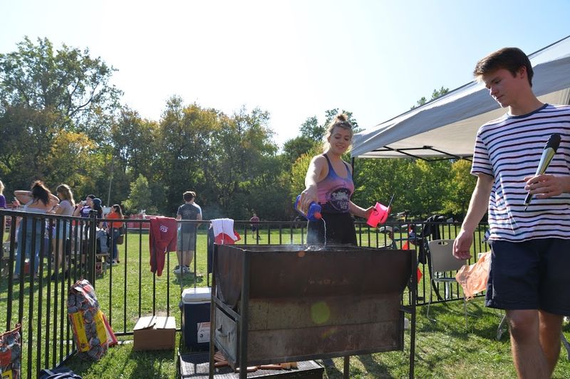 File:Tailgate 9.jpg